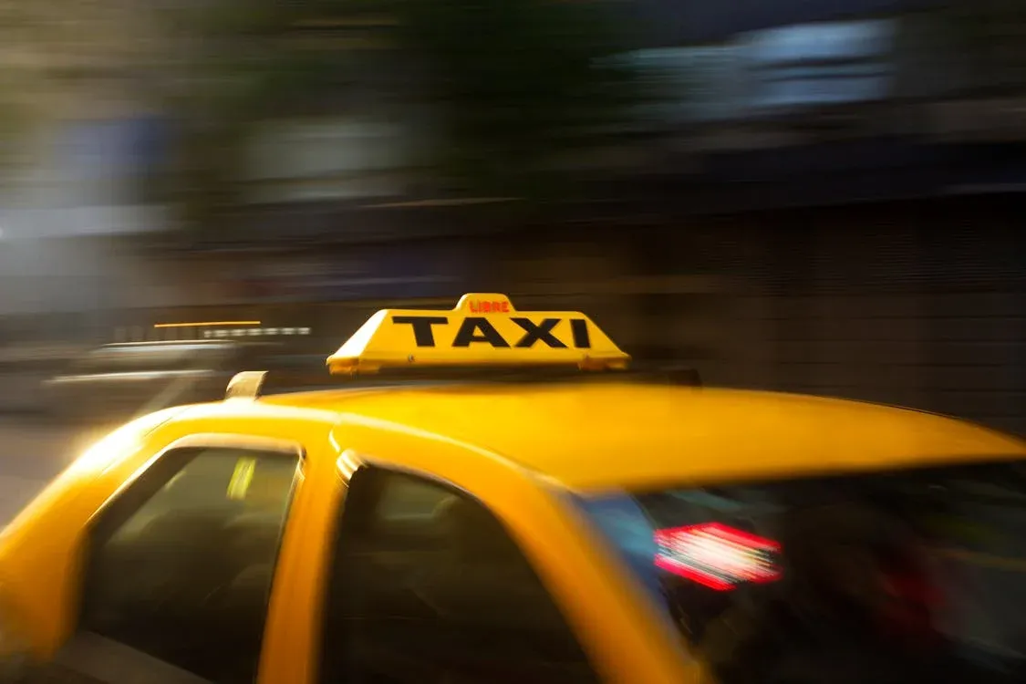 Upon arrival at Van Don Airport, taxis are conveniently located just outside the terminal, offering a direct route to your accommodation in Ha Long Bay. - Photo source: Pexels
